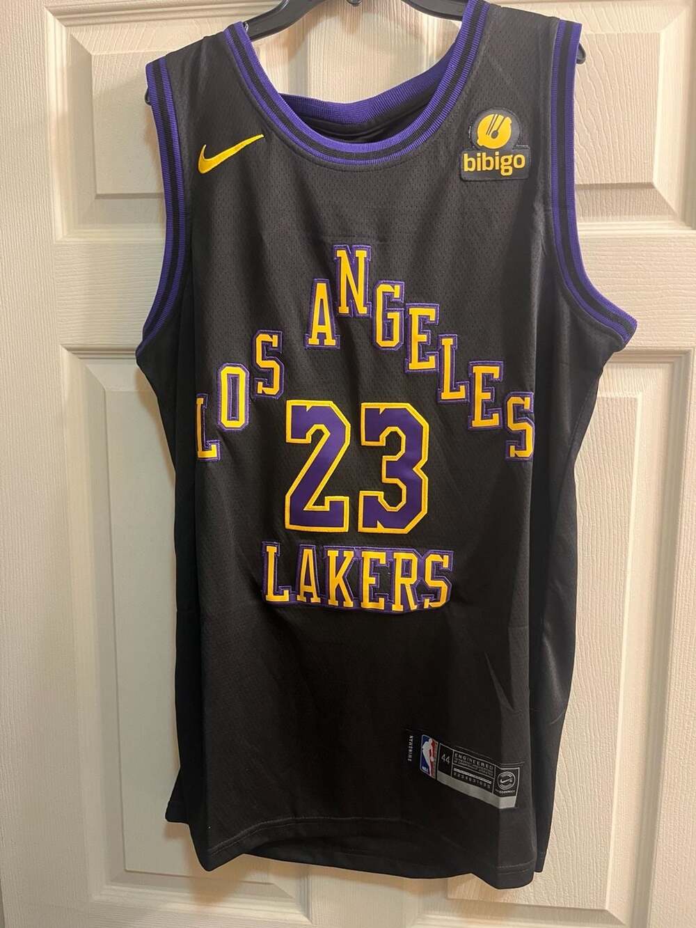 Nike Lebron James Los Angeles Lakers City Edition Swingman Jersey 44